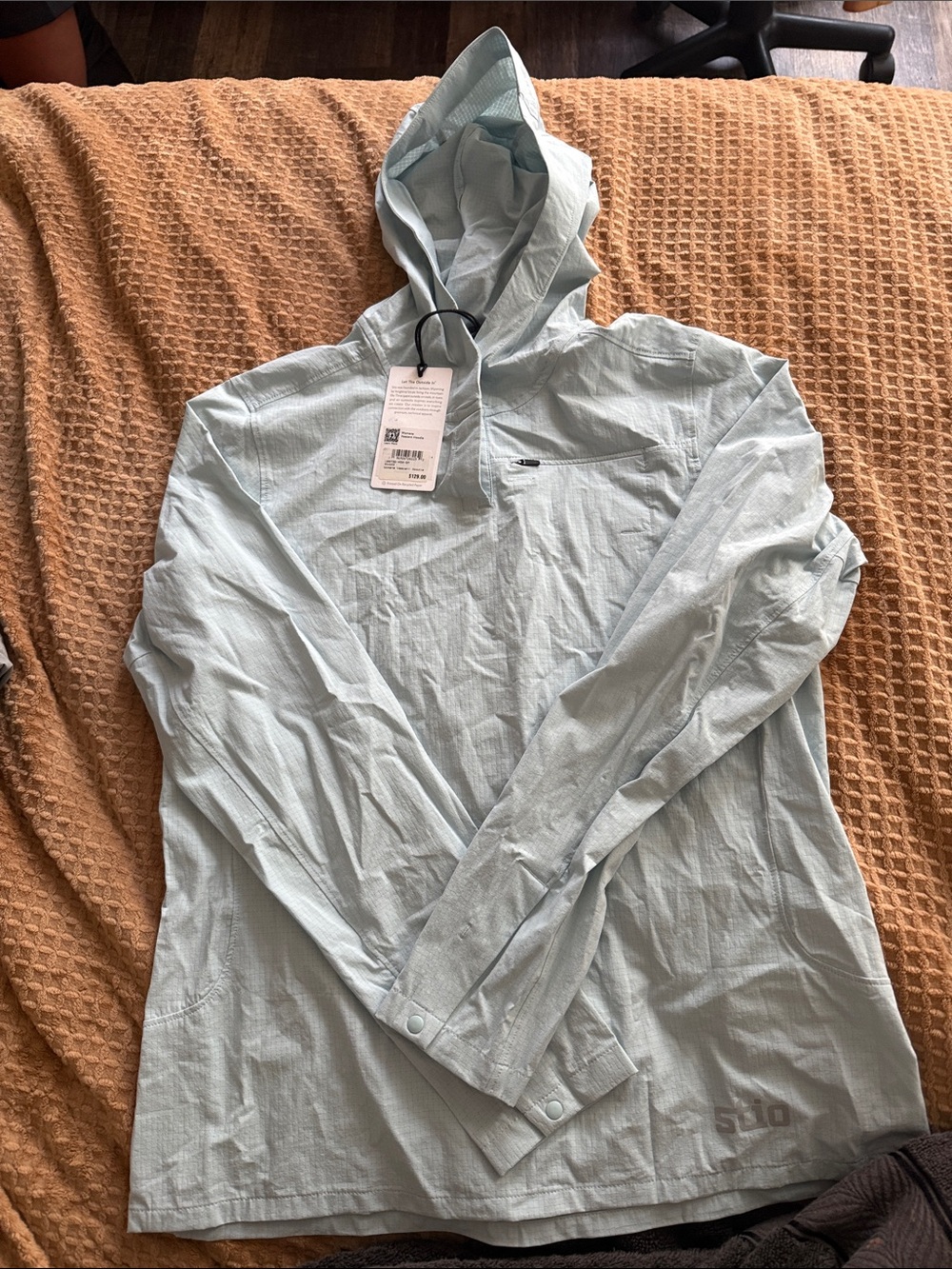 Stio Light Blue Women's Hooded Pullover